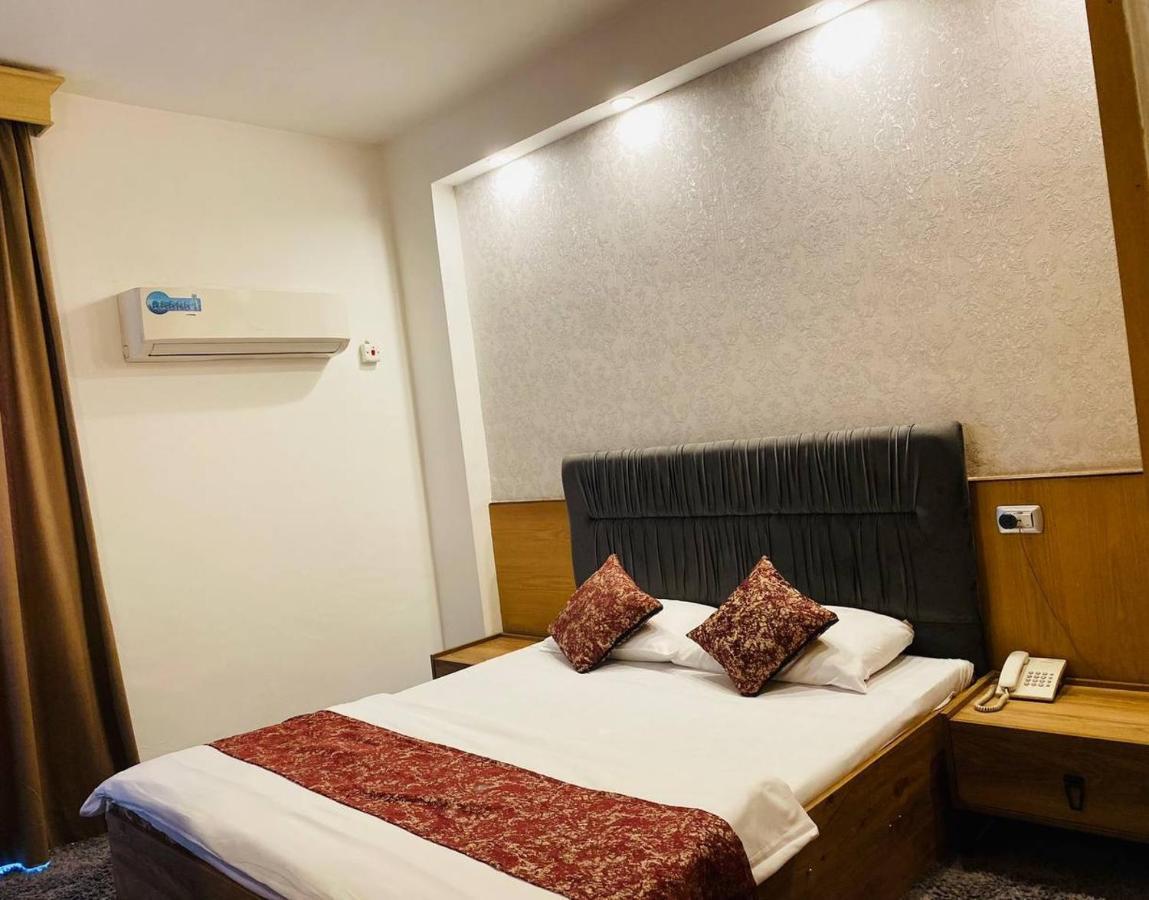 Masbah Plaza Hotel Baghdad Bagian luar foto